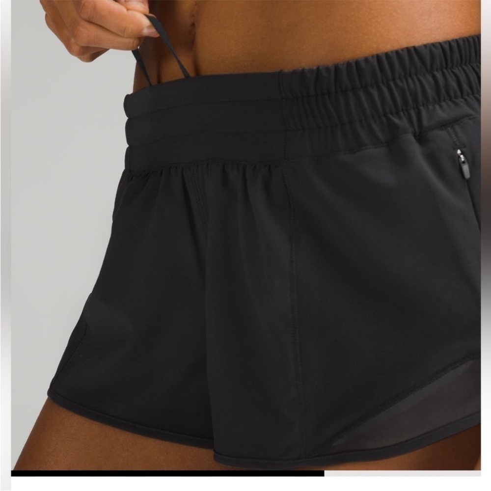 Lululemon Athletica Black Athletic Shorts Lightweight Breathable Design - Picture 2 of 8